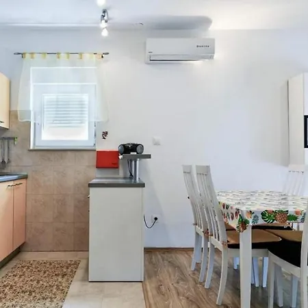 Apartments Jelena Duce