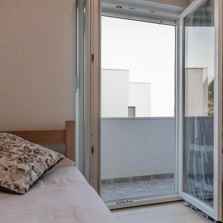 Apartments Jelena  Duce