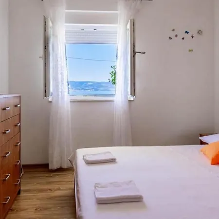 Apartments Jelena 