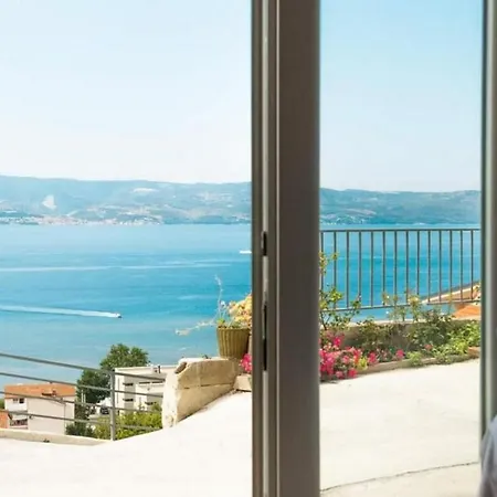 Apartments Jelena * Duce